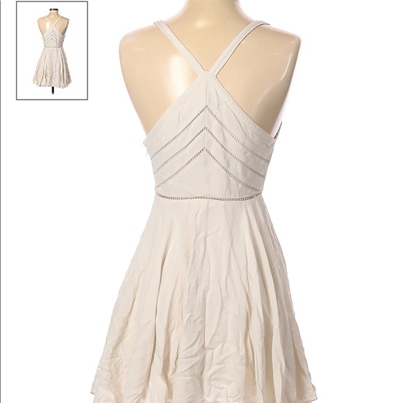 White urban outfitters flowy mini dress - Picture 2 of 7